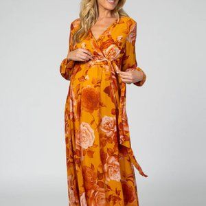 ISO!!!!!  Pinkblush Maxi dress 2x or 3x!!!!